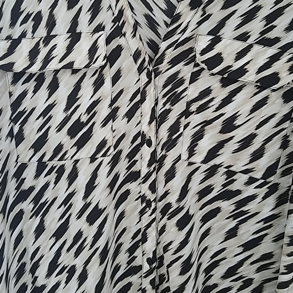 Calvin Klein Blouse - Picture 2 of 7